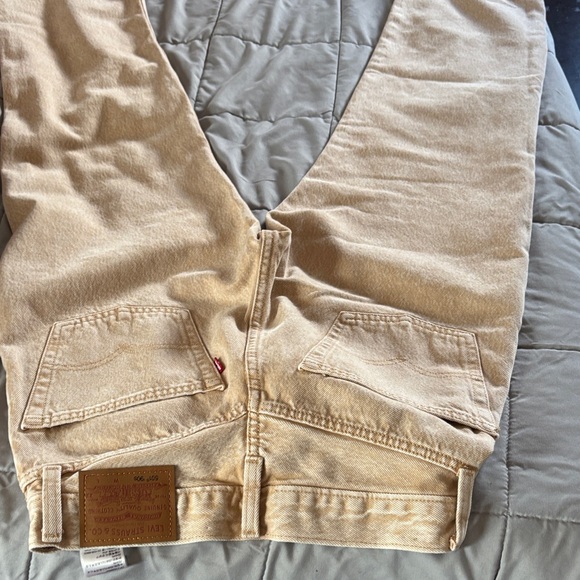 Levi's Jeans - Picture 6 of 11